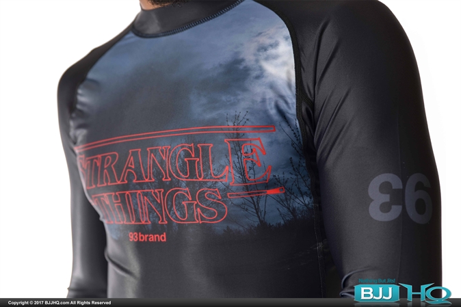 93brand STRANGLE THINGS Rashguard V2